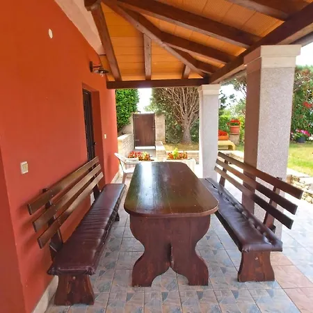 Apartment Fuer 6 Personen Ca 90 Qm In Banjole, Istrien Istrische Riviera